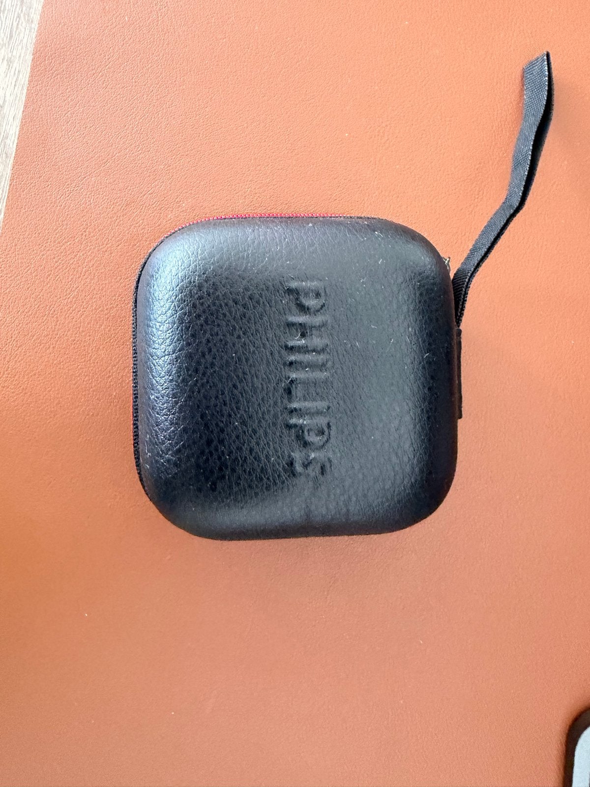 Philips Universele Reisadapter - Wereldstekker, Ophalen, Zo goed als nieuw