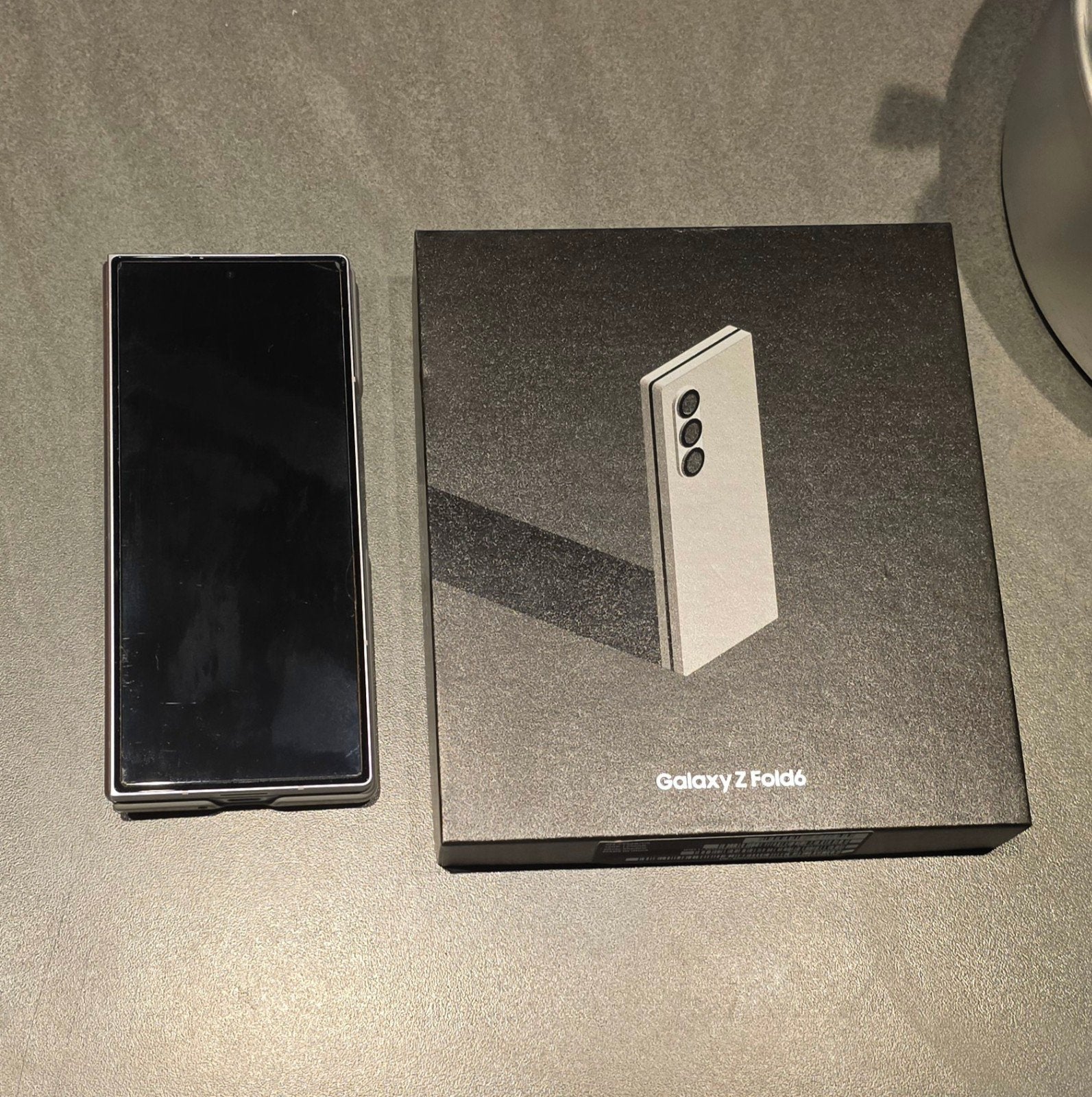 Galaxy Z Fold6 met garantie, Telecommunicatie, 256 GB, Ophalen of Verzenden, Zo goed als nieuw, Zwart