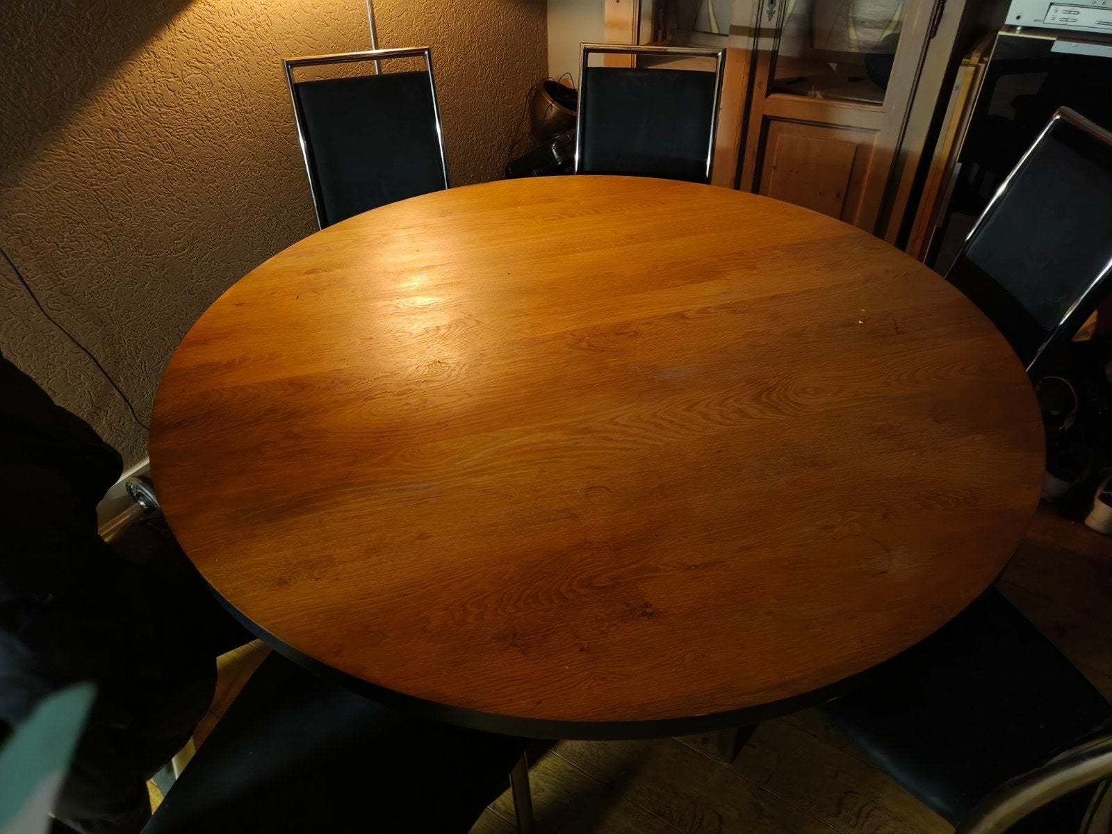 Ronde eettafel 150 cm met eiken blad en metalen onderstel, Huis en Inrichting, Tafels | Eettafels, Ophalen, Gebruikt, Rond, Modern industrieel