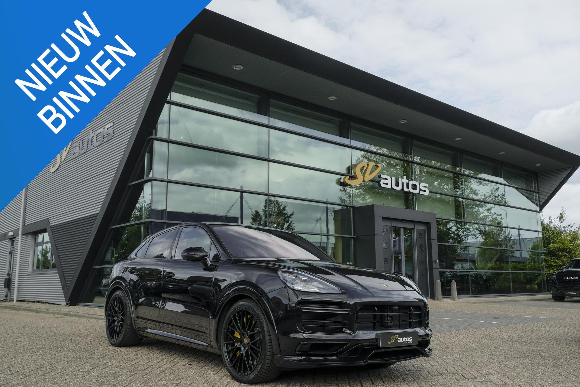 Porsche Cayenne Coupé 4.0 V8 Turbo S 680pk E-Hybrid Panoram, Automaat, Cayenne, 14 kWh, Gebruikt