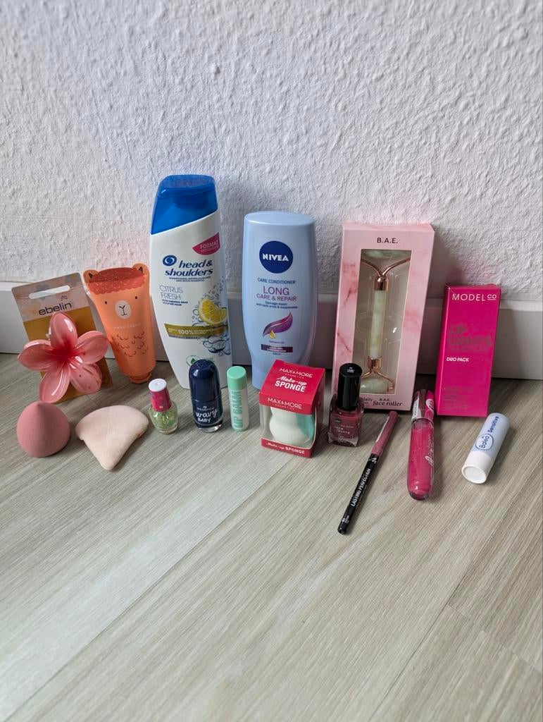 Beauty pakket | Nagellak | Lipgloss | Lipliner | Nieuw!, Ophalen of Verzenden