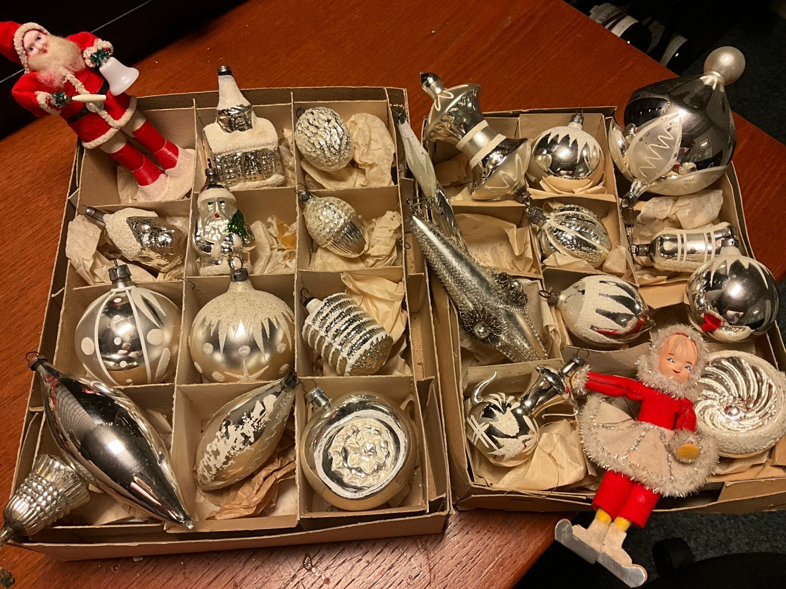 ANTIEKE KERSTBALLEN ZILVER KERKJE,HUISJE,KANNETJE ENZ., Diversen, Kerst, Ophalen of Verzenden, Gebruikt