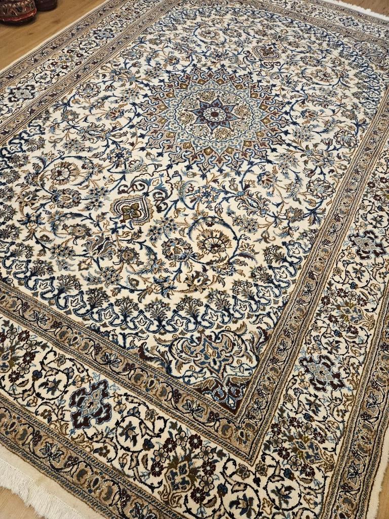 Vintage handgeknoopt perzisch tapijt nain 350x235, Info@SlatsAntiek.nl, Perzisch, 200 cm of meer, Ophalen of Verzenden