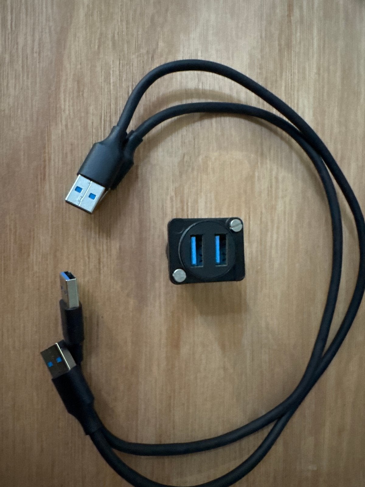 USB 3.0 doorvoer met 2 kabels - Raspberry Pi project, Ophalen of Verzenden, Zo goed als nieuw