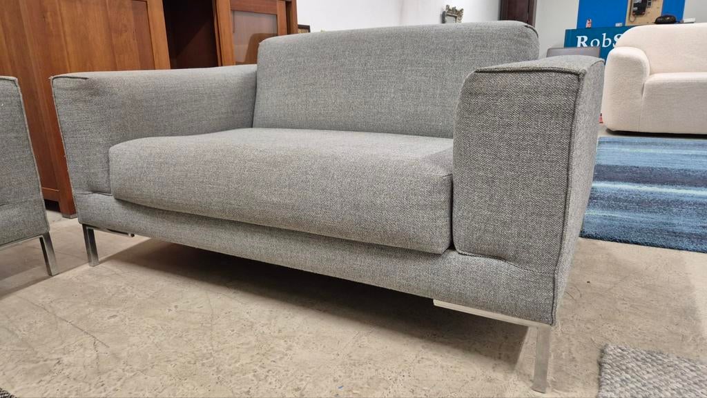 Design on Stock aikon love seat in perfecte staat!!!