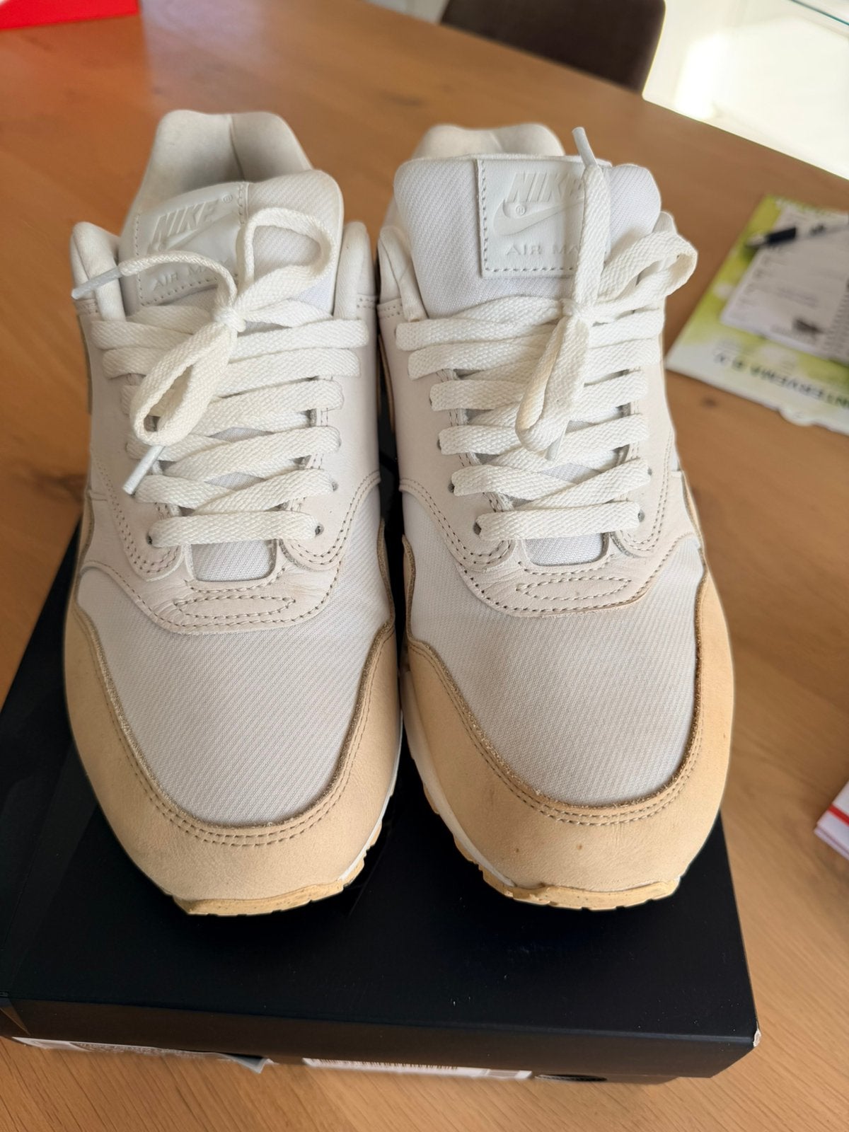 Nike air max 1 PRM Ess Summit white Sanddrift phantom, Ophalen of Verzenden, Zo goed als nieuw, Wit