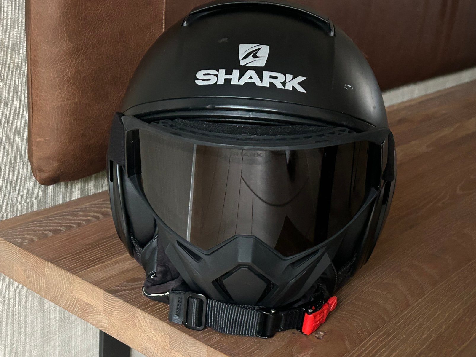 Shark helm, Ophalen of Verzenden, Zo goed als nieuw