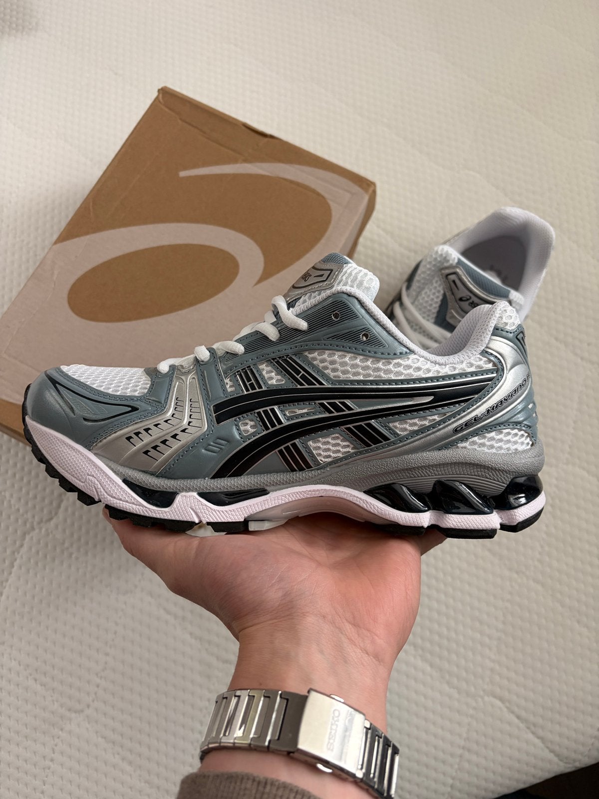 Asics gel kayano-14 fjord grey, Wit, Nieuw, Ophalen of Verzenden, Sneakers of Gympen