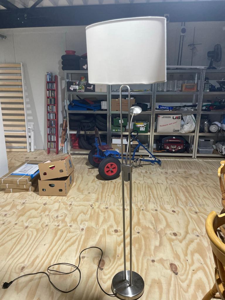 Moderne staande lamp met leeslamp - Geborsteld metaal, Ophalen, Gebruikt, Metaal, 150 tot 200 cm