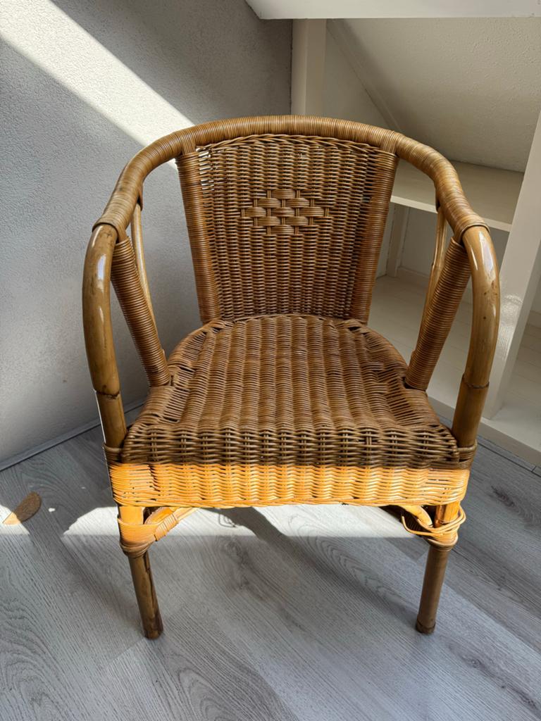 Rieten stoel, Ophalen, Bruin, Riet of Rotan, Zo goed als nieuw