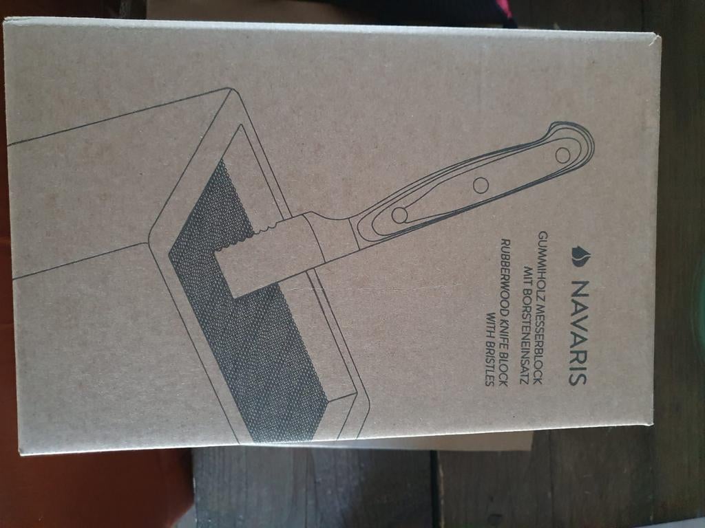 Navaris messenblok van rubberhout met borstelharen, Overige typen, Hout, Nieuw, Ophalen of Verzenden