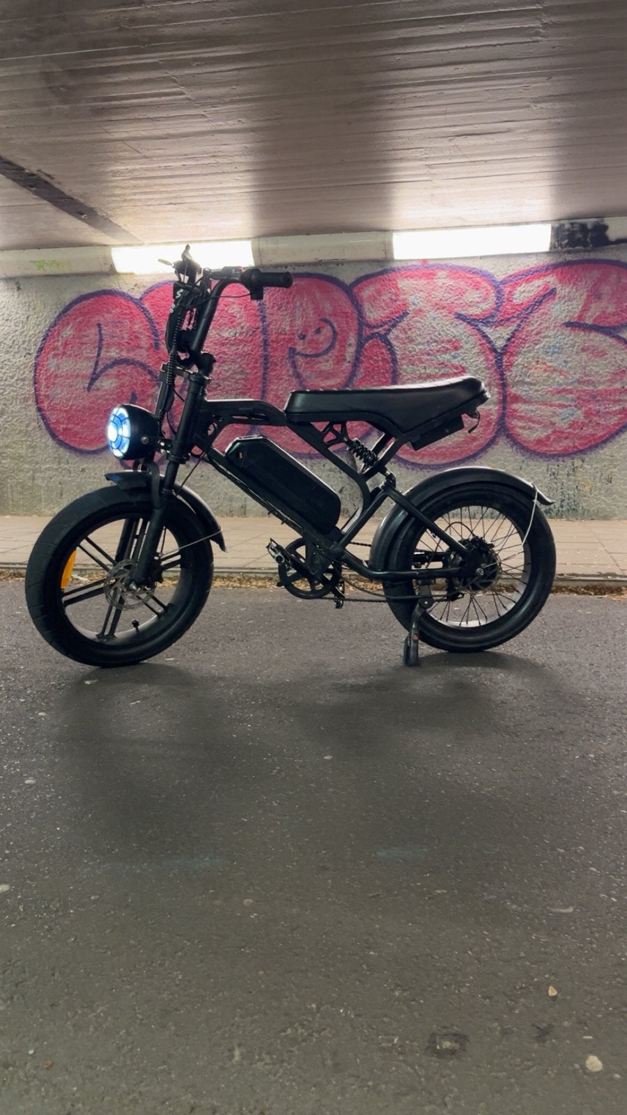 Custom Ouxi V20PRO LEES BESCHRIJVING!!, Zo goed als nieuw, 59 cm of meer, Ophalen, Overige merken