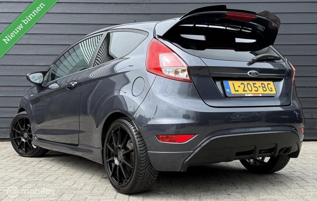 Ford Fiesta 1.4 Titanium ST-line Sport Edition Clima/Elektr., Voorwielaandrijving, Gebruikt, 31 €/maand, 4 cilinders