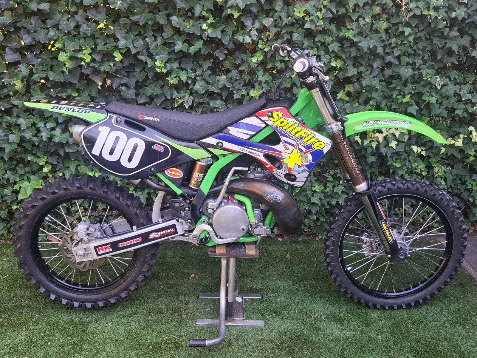 Kawasaki Zeer Mooie KX 250  PROCIRCUIT   Model 2001, Motoren, 250 cc, Gebruikt, Particulier, Crossmotor