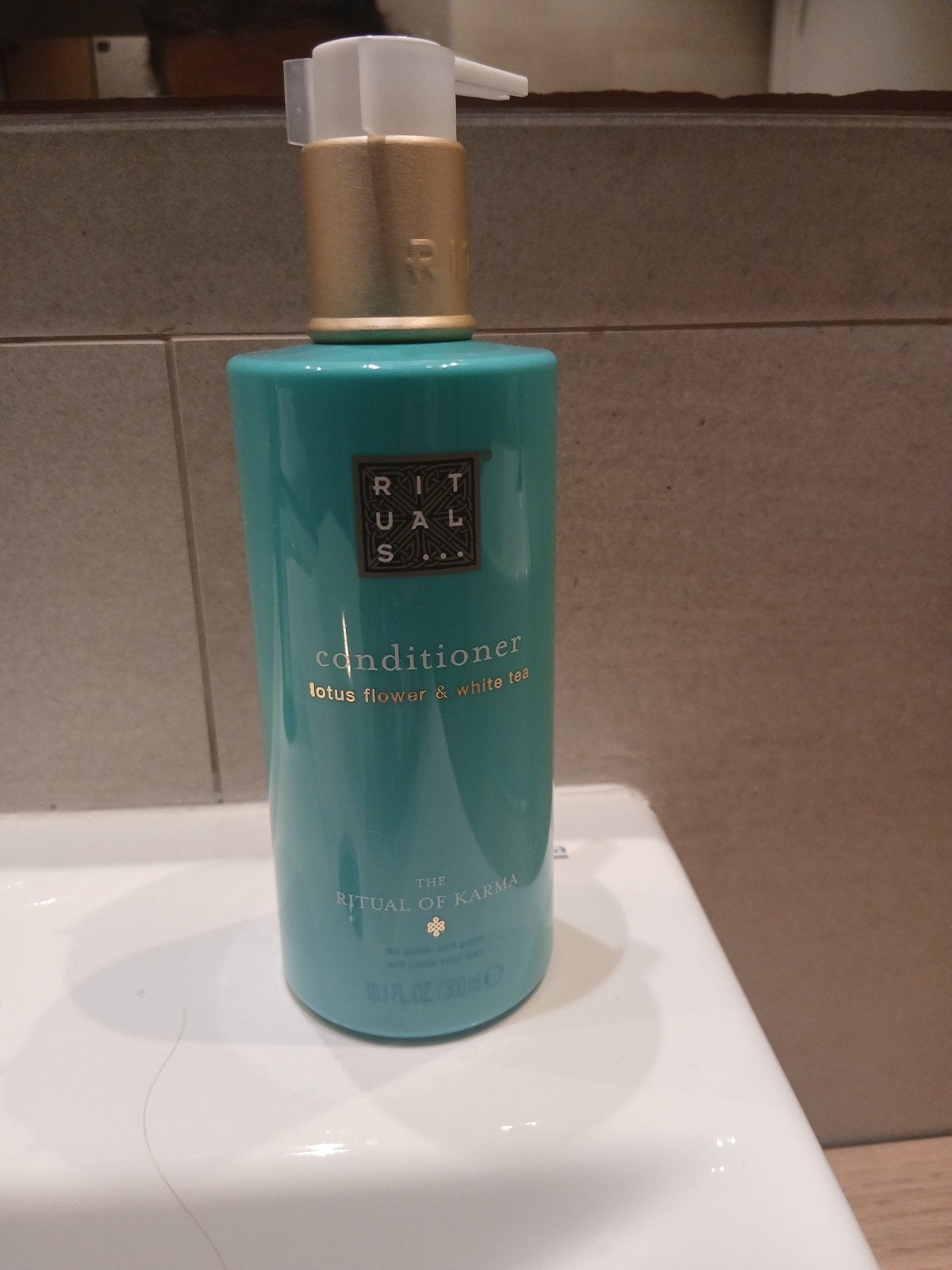 Conditioner  lotus flower en white tea, Ophalen of Verzenden, Nieuw, Bad & Douche