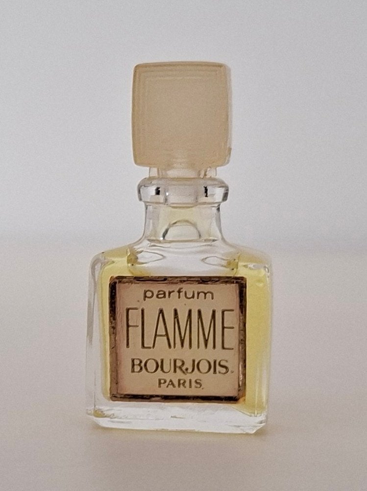 Bourjois parfum micro miniatuur Flamme - P, Verzamelen, Ophalen of Verzenden, Zo goed als nieuw, Miniatuur, Gevuld