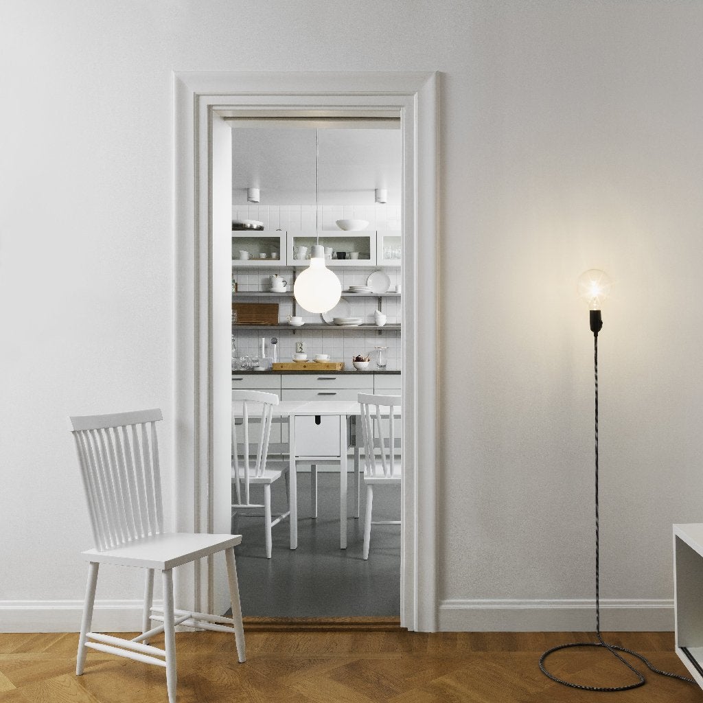Design House Stockholm spijlenstoel, Family Stoel No. 2, wit, Sweden, Wit, Nieuw, Onbekend