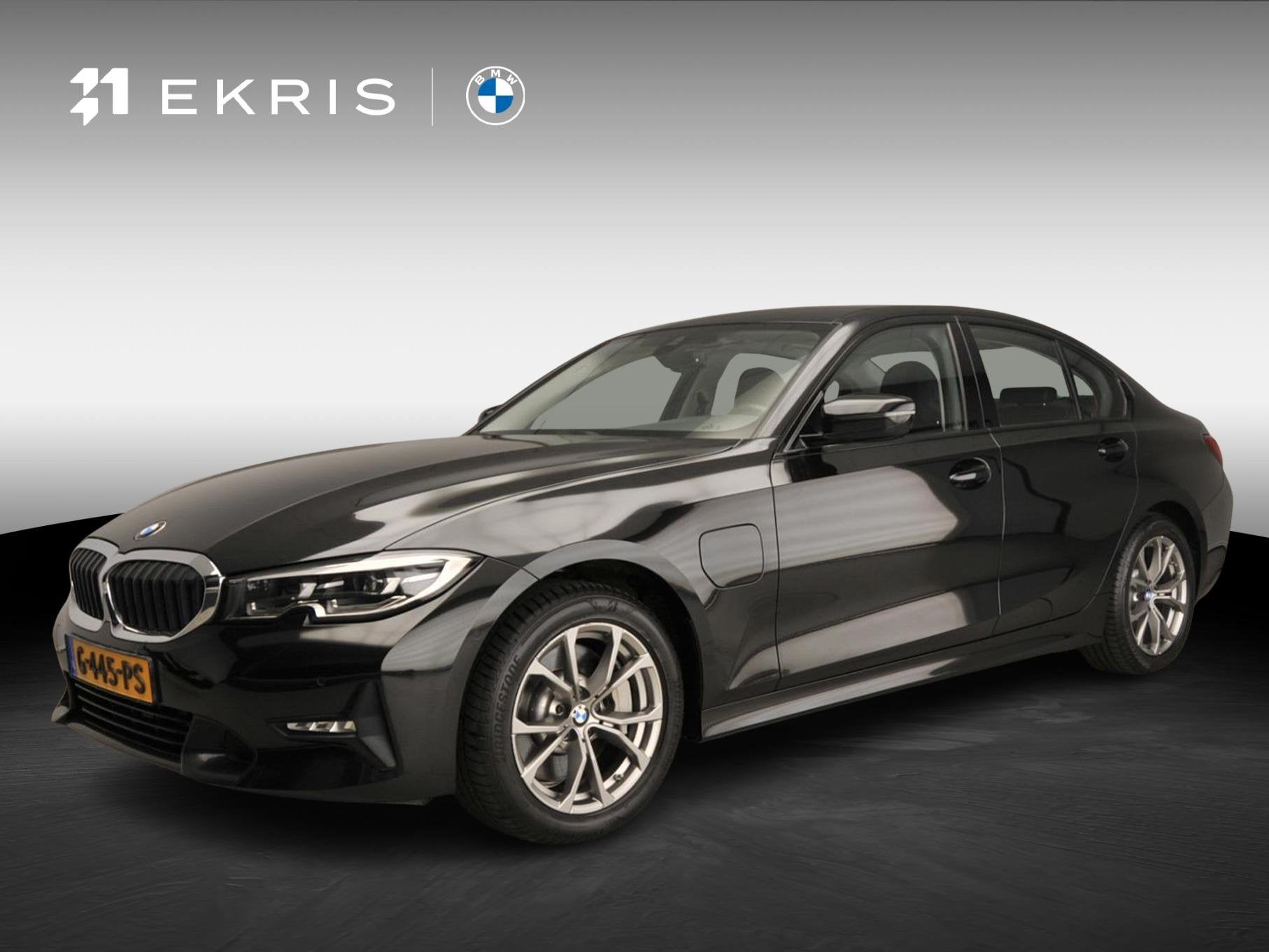 BMW 3 Serie Sedan 330e | LED | Leder | Navigatie | Sportstoe, Achterwielaandrijving, Gebruikt, Zwart, Bedrijf