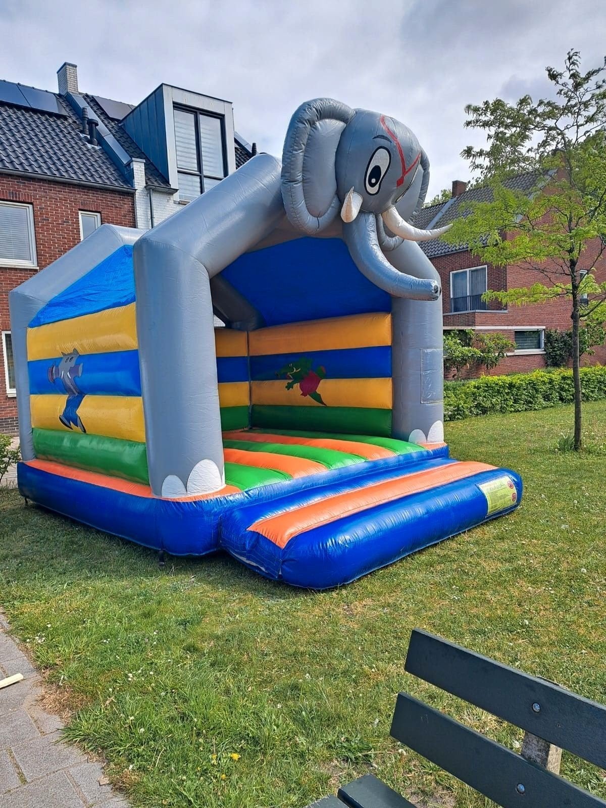 te huur springkussen olifant, Ophalen of Verzenden, Zo goed als nieuw, Overige