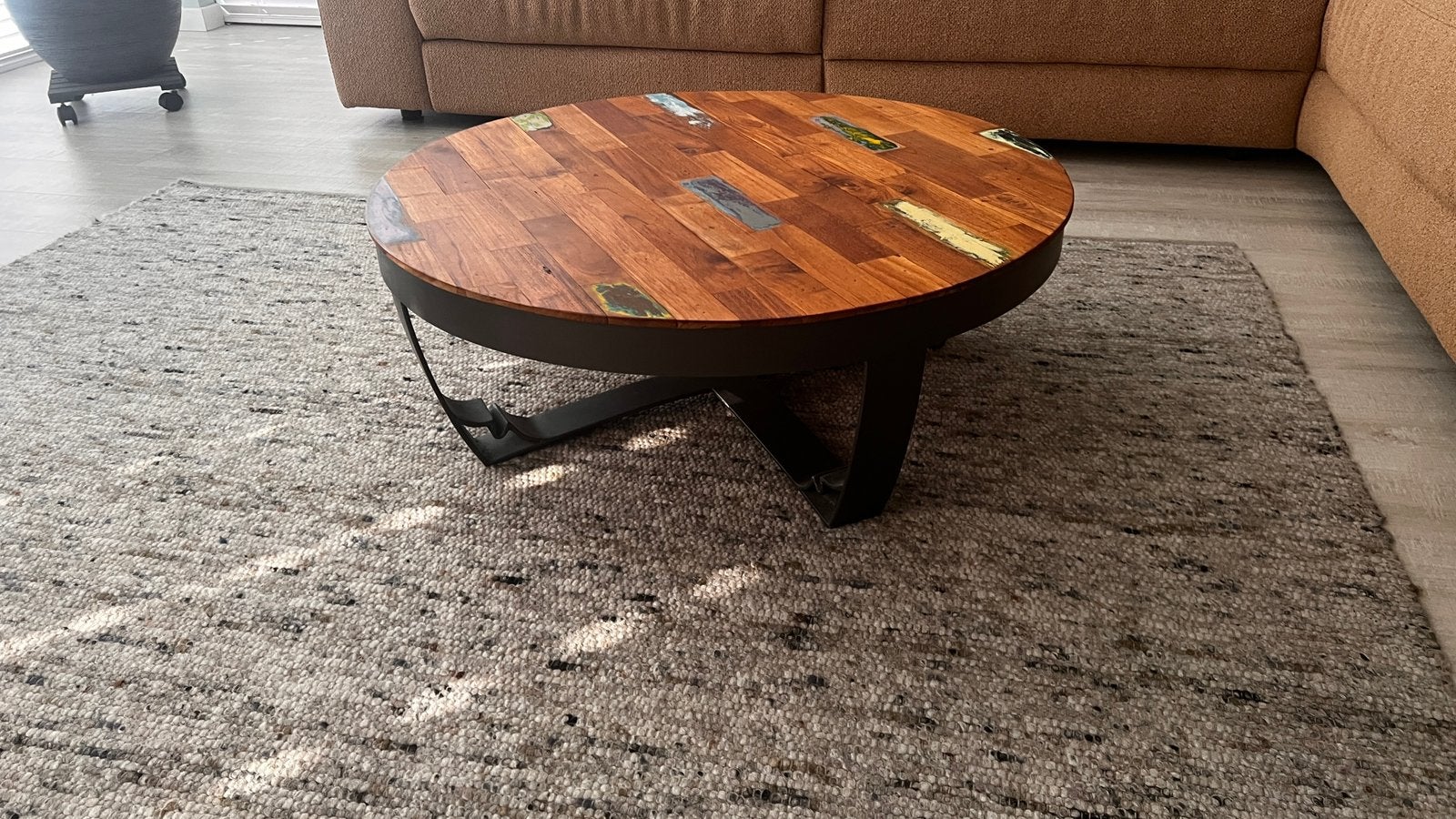 Nette salontafel, Ophalen, Zo goed als nieuw, Rond, 50 tot 100 cm