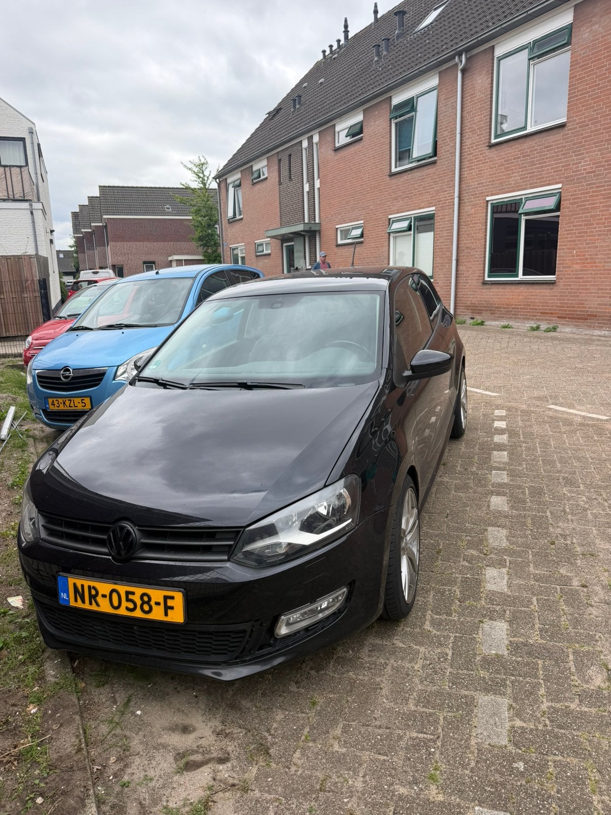 Volkswagen Polo 1.2 TSI 77KW DSG 2010 Zwart, 40 €/maand, 4 cilinders, Zwart, 1200 kg