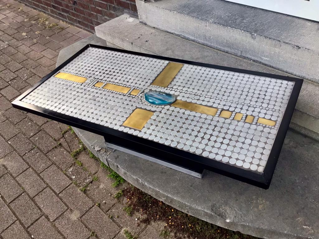 Vintage coffee table metal / agate inlay, Huis en Inrichting, Tafels | Salontafels, Ophalen, Rond, 50 tot 100 cm, Minder dan 50 cm