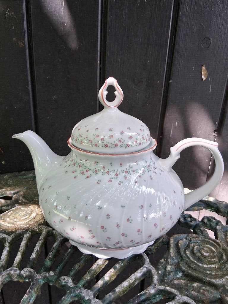 Theepot + Kop en schotels Seltmann Weiden Bavaria Regina, Ophalen of Verzenden
