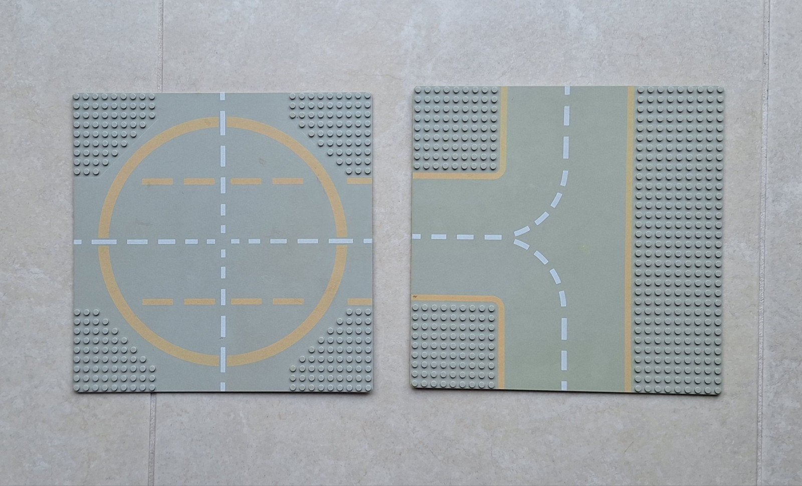 Lego Grondplaten: T-splitsing en Helikopterplatform, Gebruikt, Lego, Ophalen of Verzenden, Space