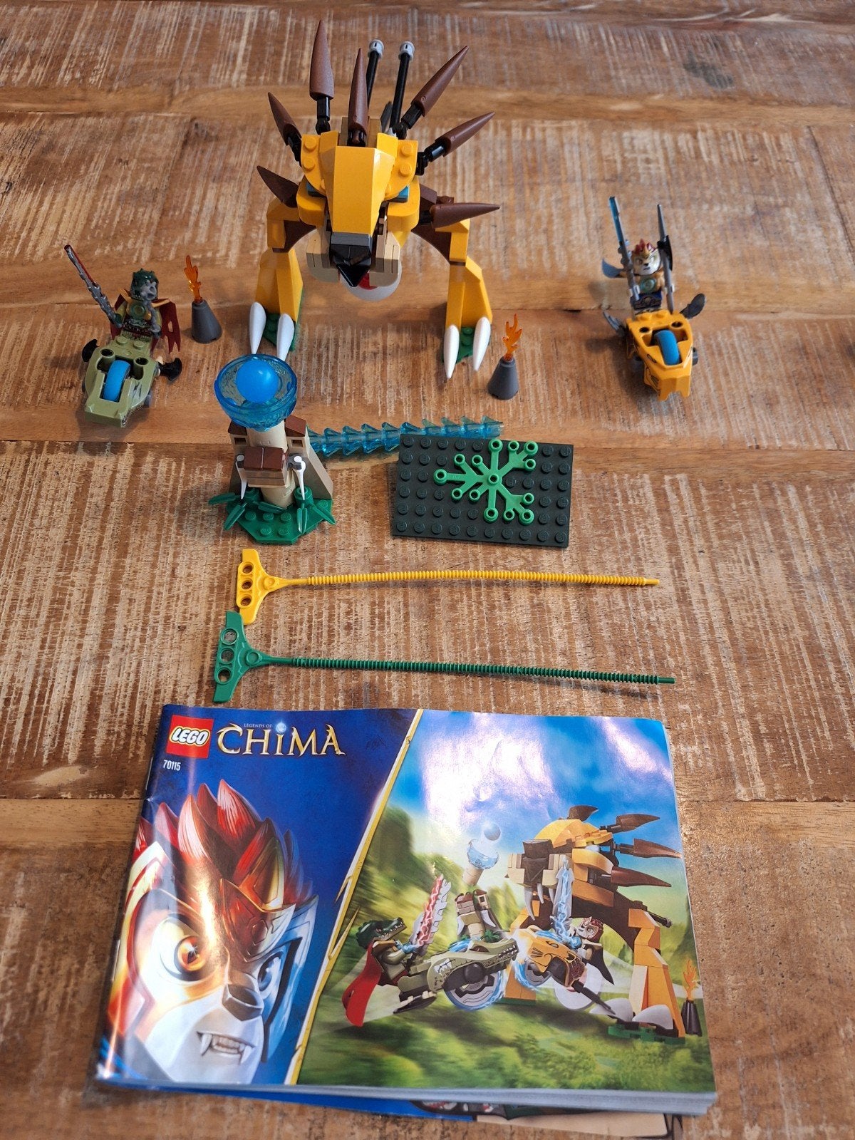 Lego Chima 70105 Leeuwenkruiser met handleiding, Overige thema's, Lego, Ophalen of Verzenden, Zo goed als nieuw