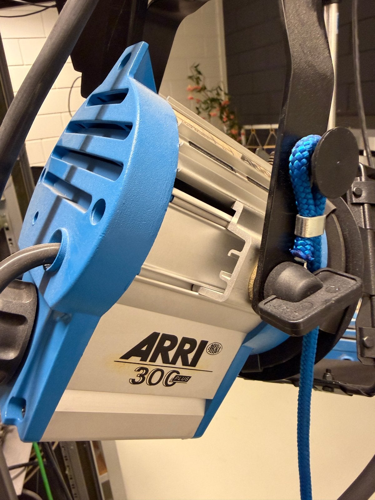2xARRI 300 Plus en 2x ARRI 650 Plus Studio Fresnel Lichtset, Ophalen of Verzenden, Gebruikt