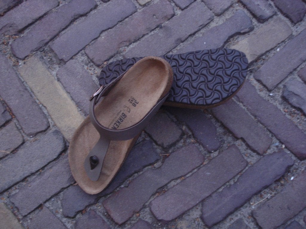 BIRKENSTOCK GIZEH BRUIN 38 NIEUW GRATIS VERZENDING PER POST, Slippers, Bruin, Verzenden, Nieuw