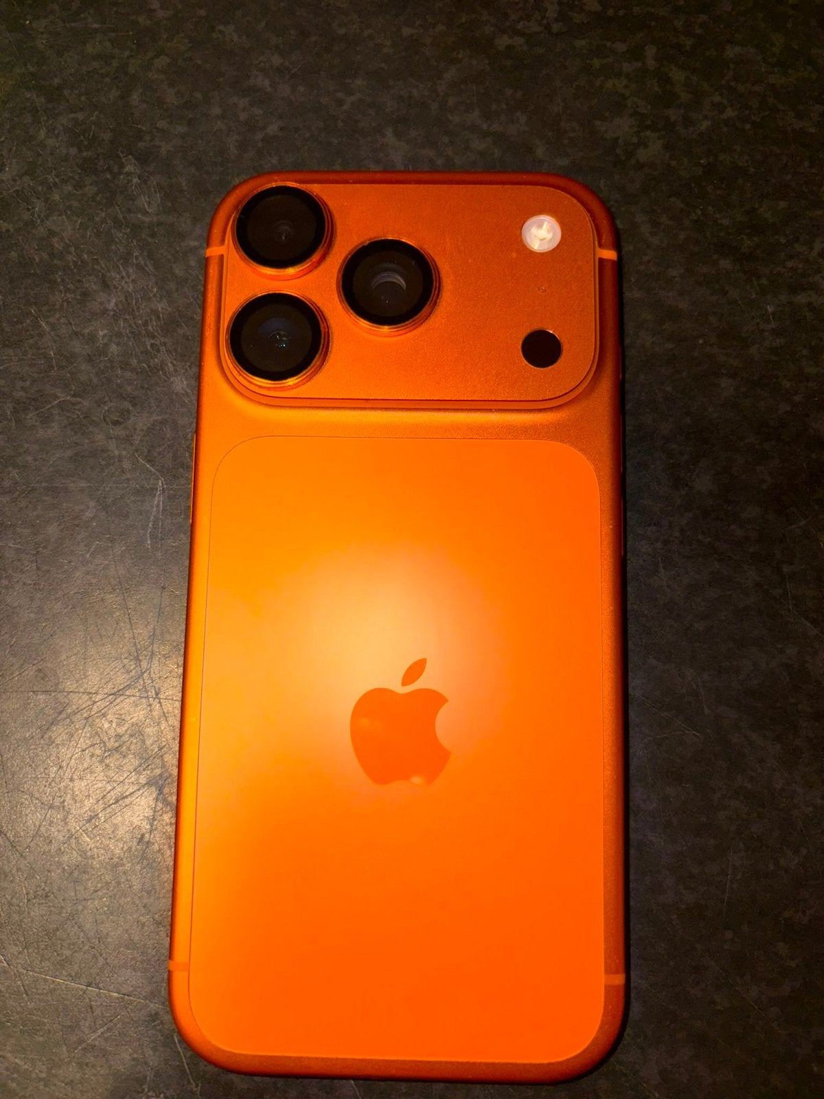 Iphone 17 pro, Ophalen of Verzenden, Zo goed als nieuw