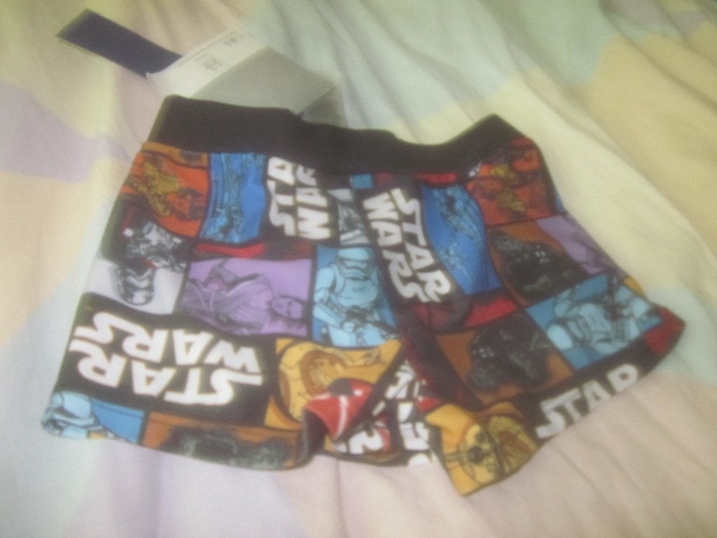 Zwrt/blauw/oker/rood/ea  zwemshort/zwembroek Starwars 98/104, Starwars/Disney, Maat 98, Nieuw, Ophalen of Verzenden
