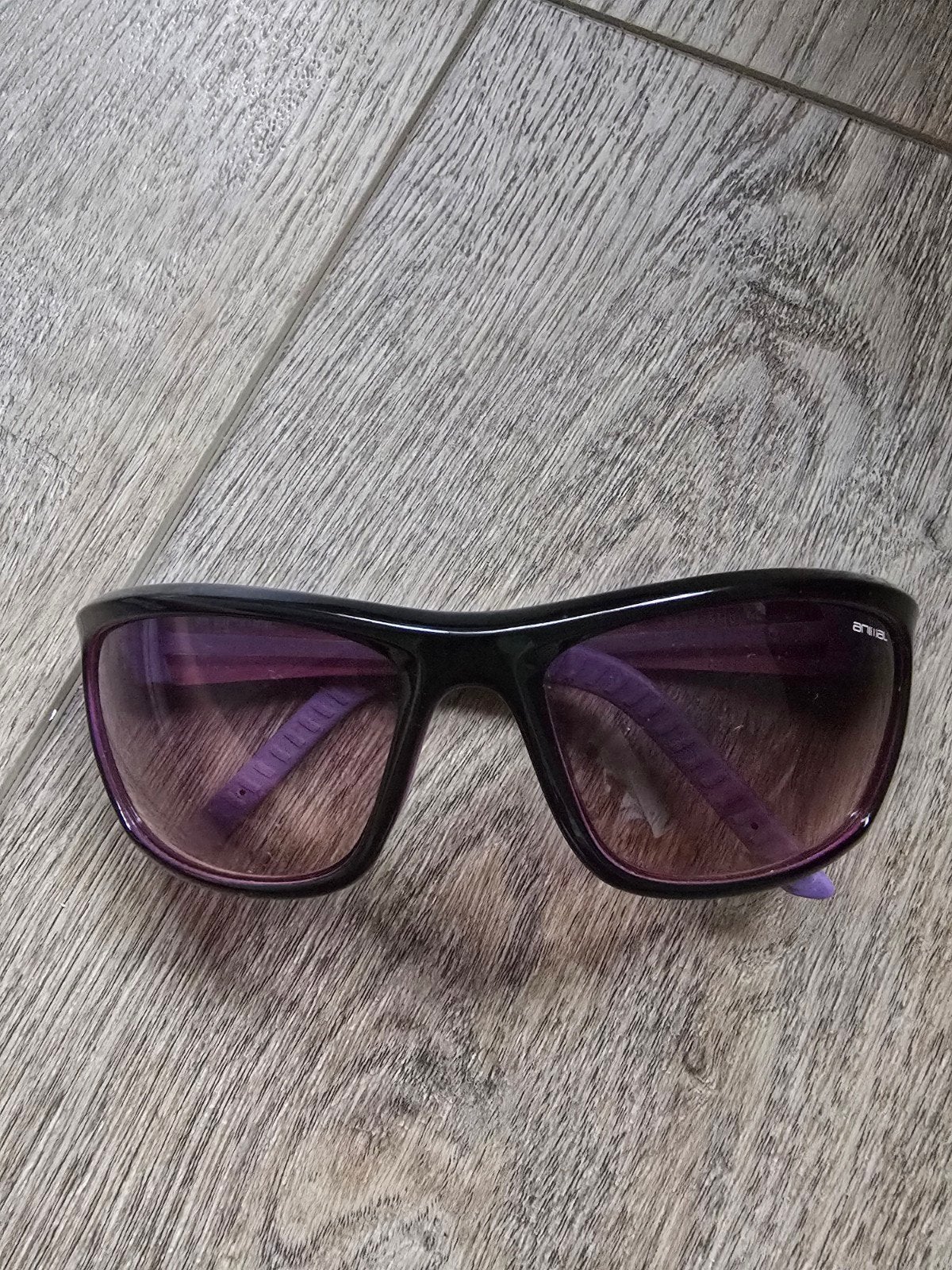 Te koop paarse sport zonnebril, Overige merken, Zonnebril, Paars, Nieuw