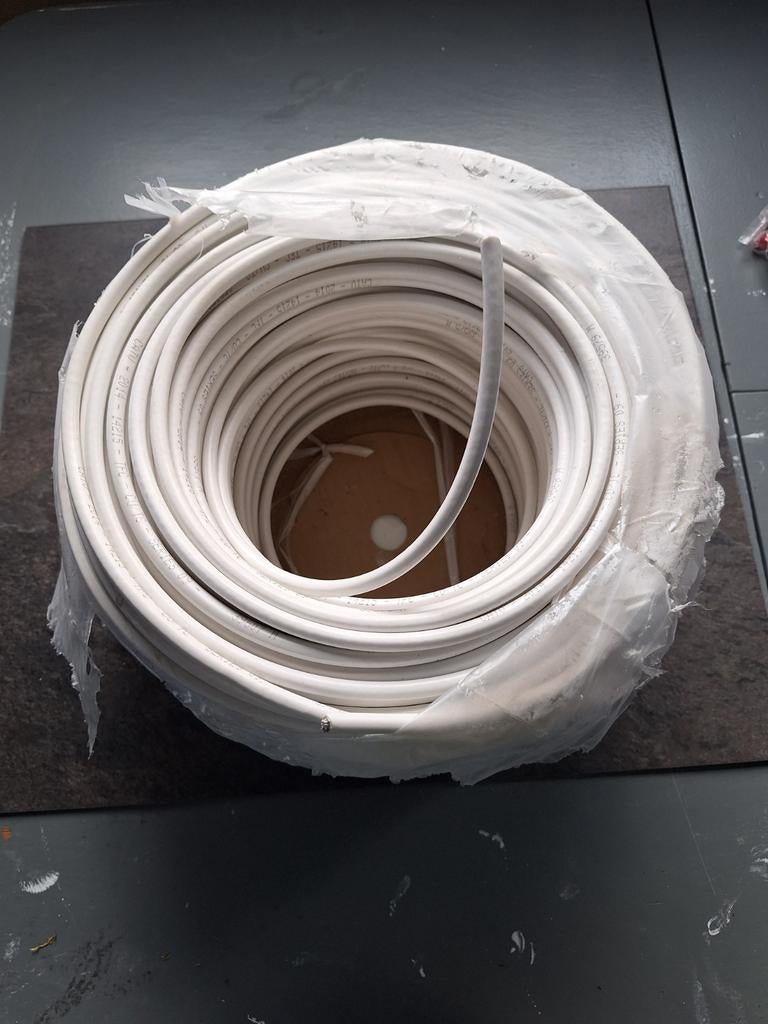 Coax kabel C9 177 meter geschikt voor Ziggo, Audio, Tv en Foto, Ophalen of Verzenden, 10 meter of meer, Coaxiale kabel