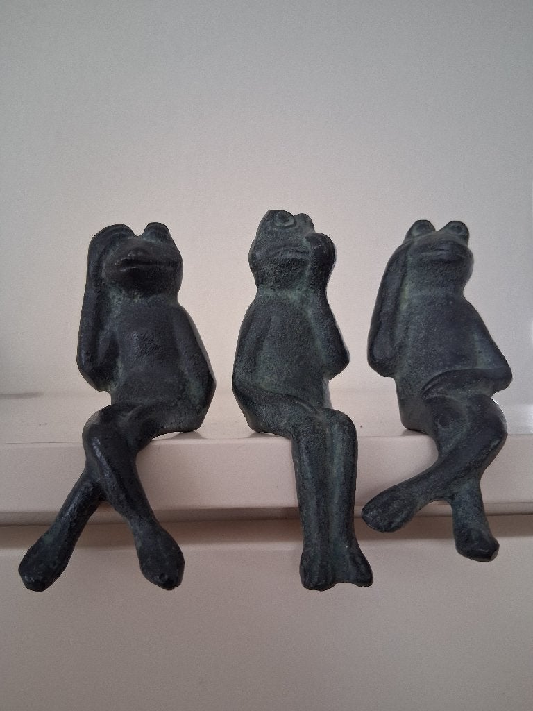 Bronzen beeldjes kikkers 'horen zien en zwijgen' *eureka*, Ophalen of Verzenden, Brons