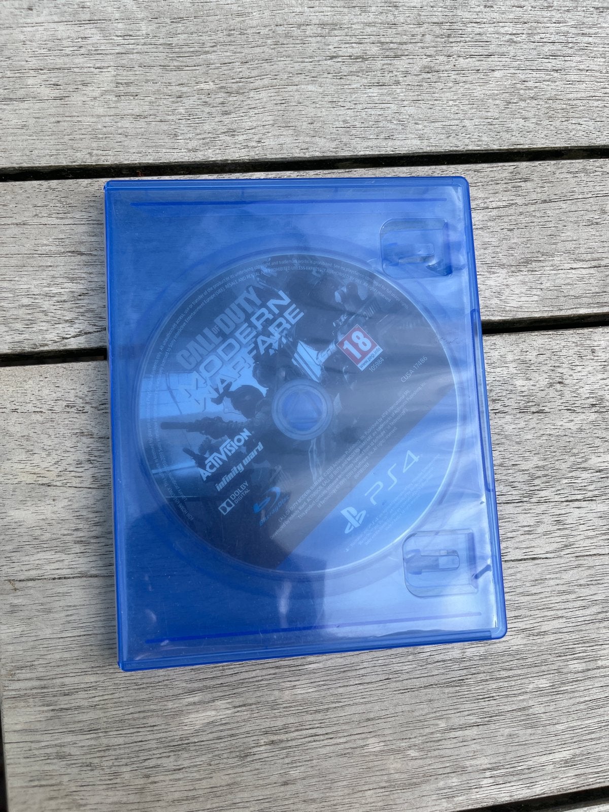 Call of Duty Modern Warfare PS4 - Nieuwstaat, Ophalen of Verzenden, Zo goed als nieuw, Met games