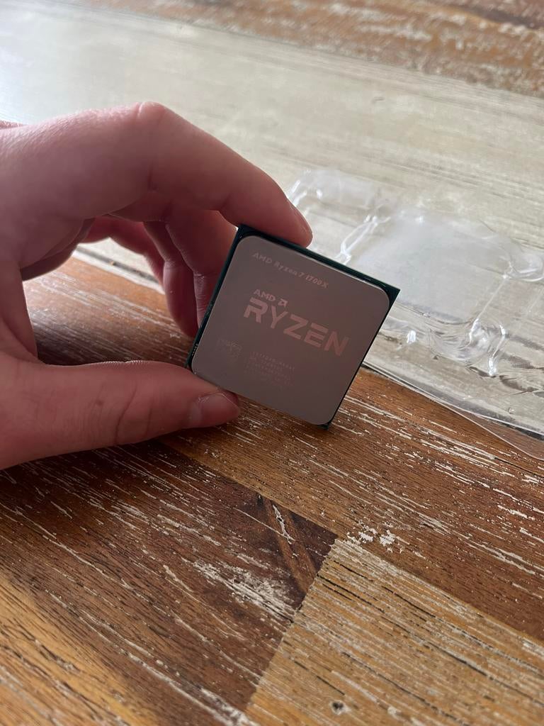 AMD Ryzen 7 1700X Processor - 8 Cores, 3.4 GHz, Computers en Software, Processors, Ophalen of Verzenden, Zo goed als nieuw, 8-core