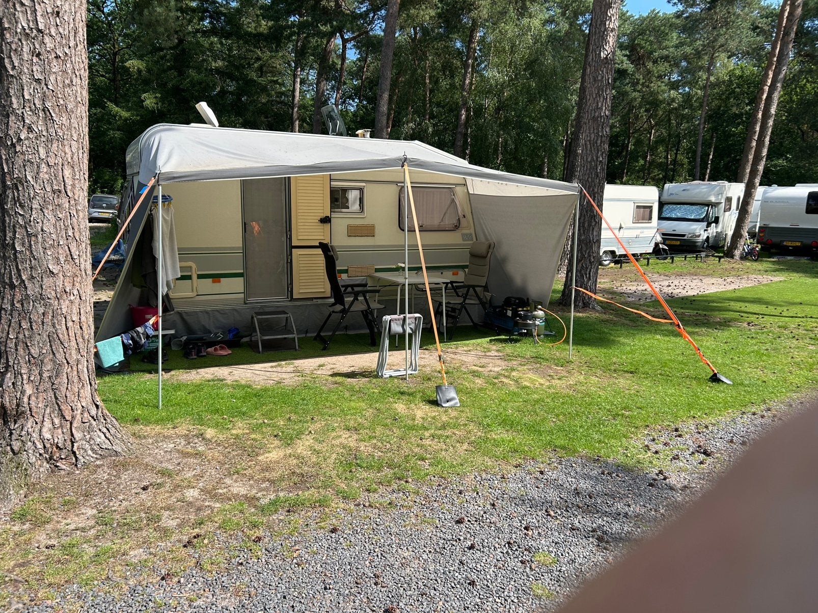Chateau Caravan Cantara 430cm met Mover, voortent en luifel, Mover, Rondzit, Particulier, Tot en met 4
