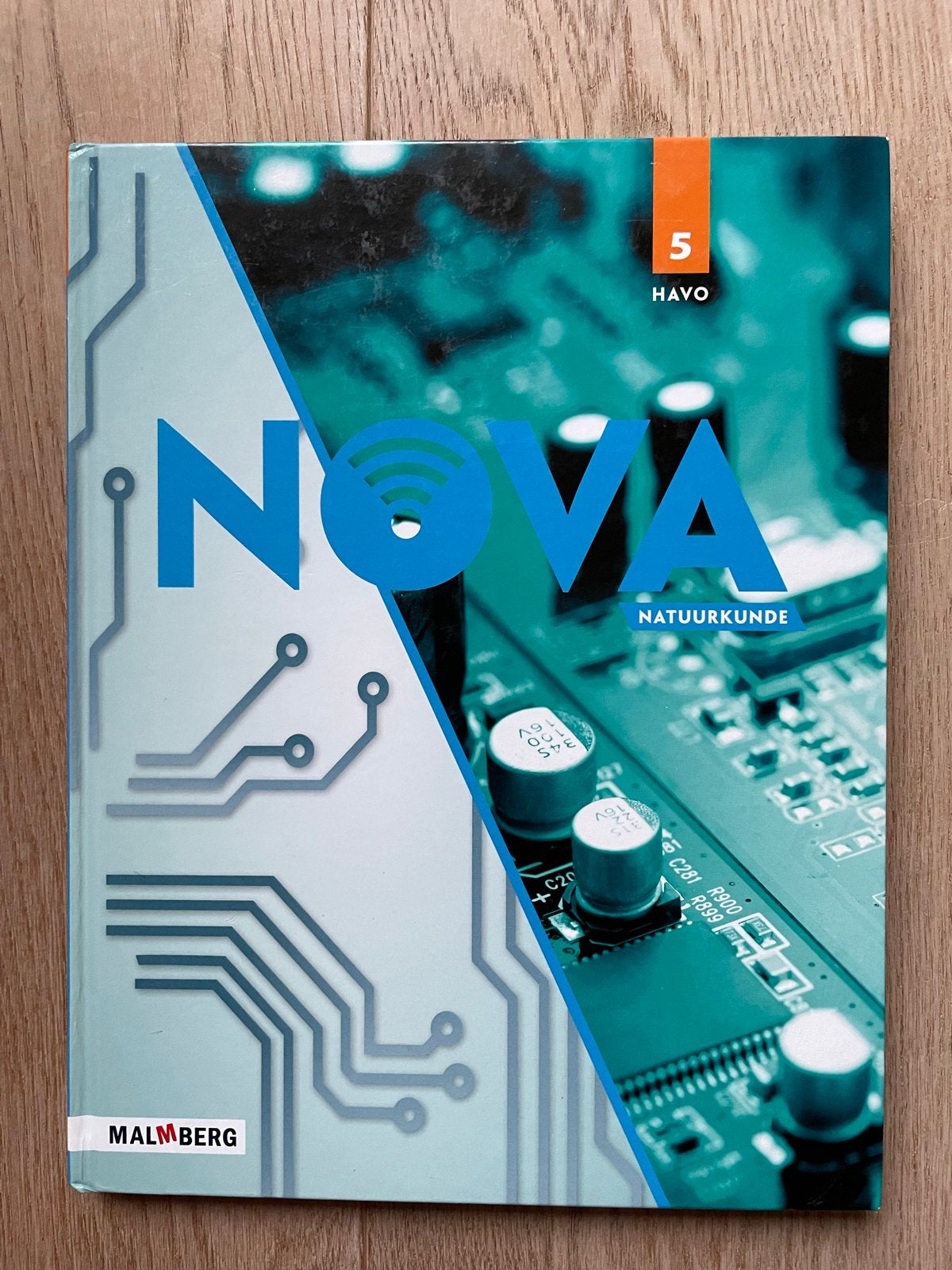 NOVA Natuurkunde 5 HAVO Malmberg ISBN 9789034579805, Boeken, Ophalen of Verzenden, Beta, Zo goed als nieuw, HBO