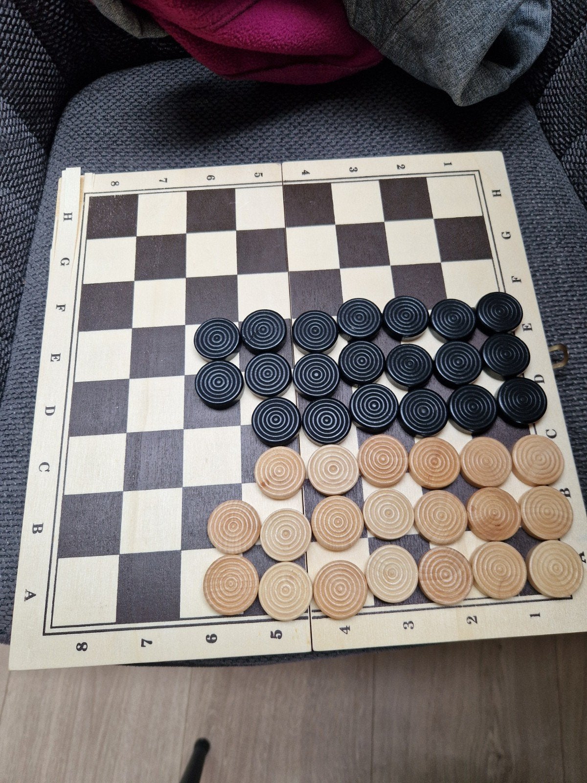 damstenen in kistje, Een of twee spelers, Ophalen of Verzenden, Gebruikt