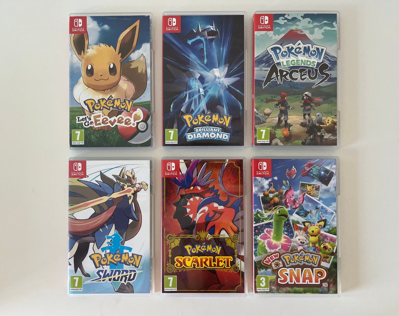 Nintendo Switch Pokémon Games, Spelcomputers en Games, Ophalen, Zo goed als nieuw