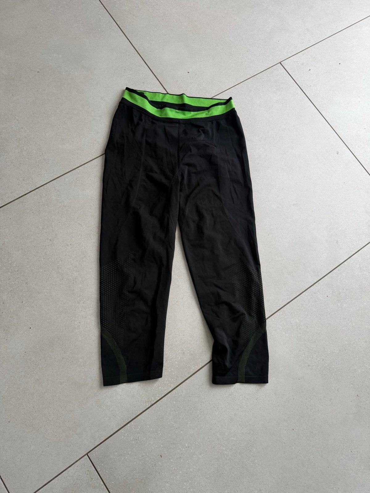 Nike FitDry Sportlegging Zwart/Groen Maat M, Maat 38/40 (M), Zwart, Ophalen of Verzenden, Fitness of Aerobics