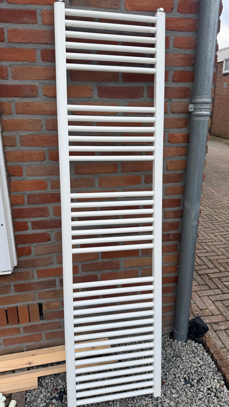 Witte handdoekradiator, gebruikt, goede staat, Radiator, Minder dan 60 cm, Ophalen of Verzenden, 80 cm of meer