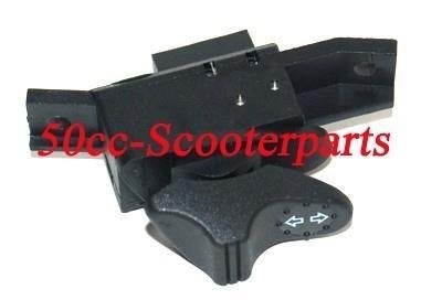 Knipperlichtschakelaar Piaggio Vespa 294723, Motoren, Ophalen of Verzenden