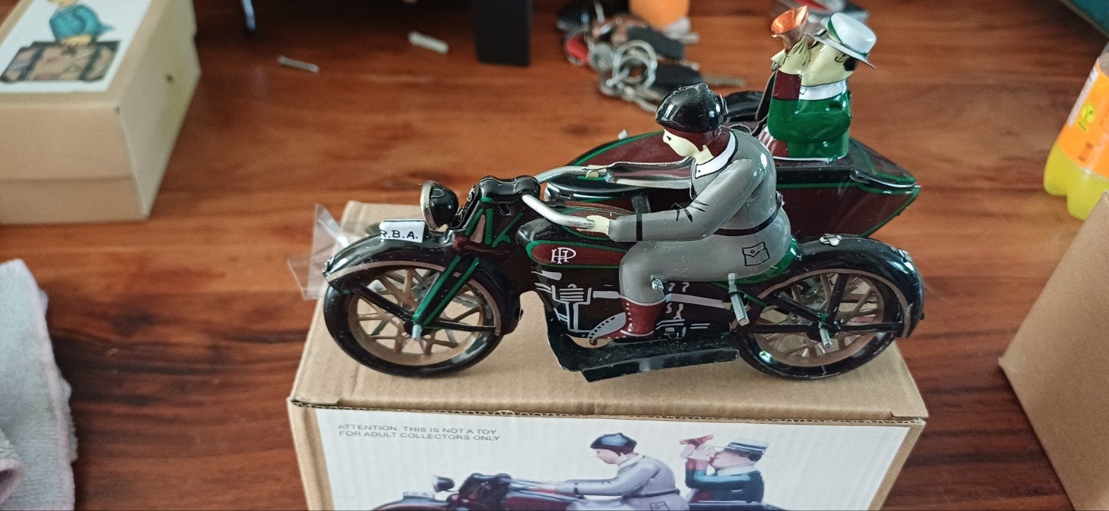 Vintage blikken motor met zijspan - verzamelobject, Ophalen, Zo goed als nieuw