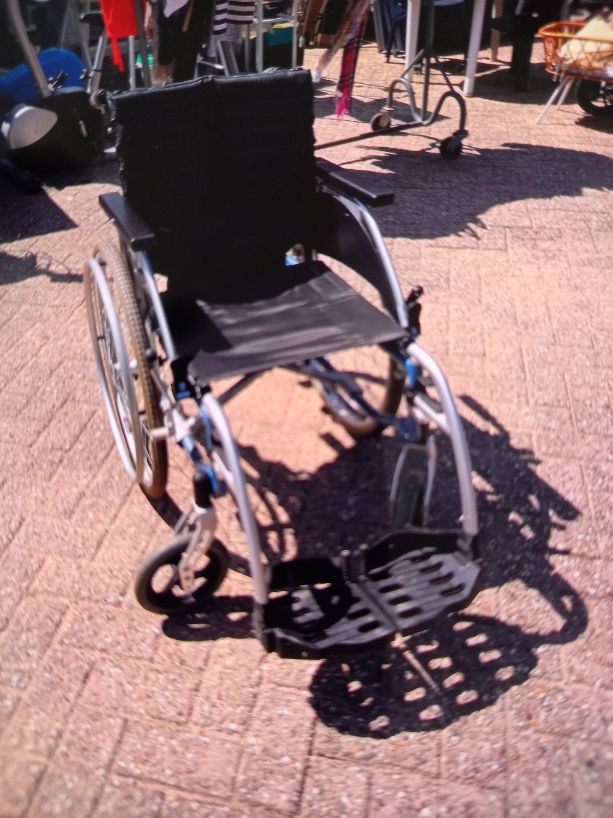 Inklapbare lichtgewicht rolstoel, Diversen, Ophalen, Zo goed als nieuw, Duwrolstoel