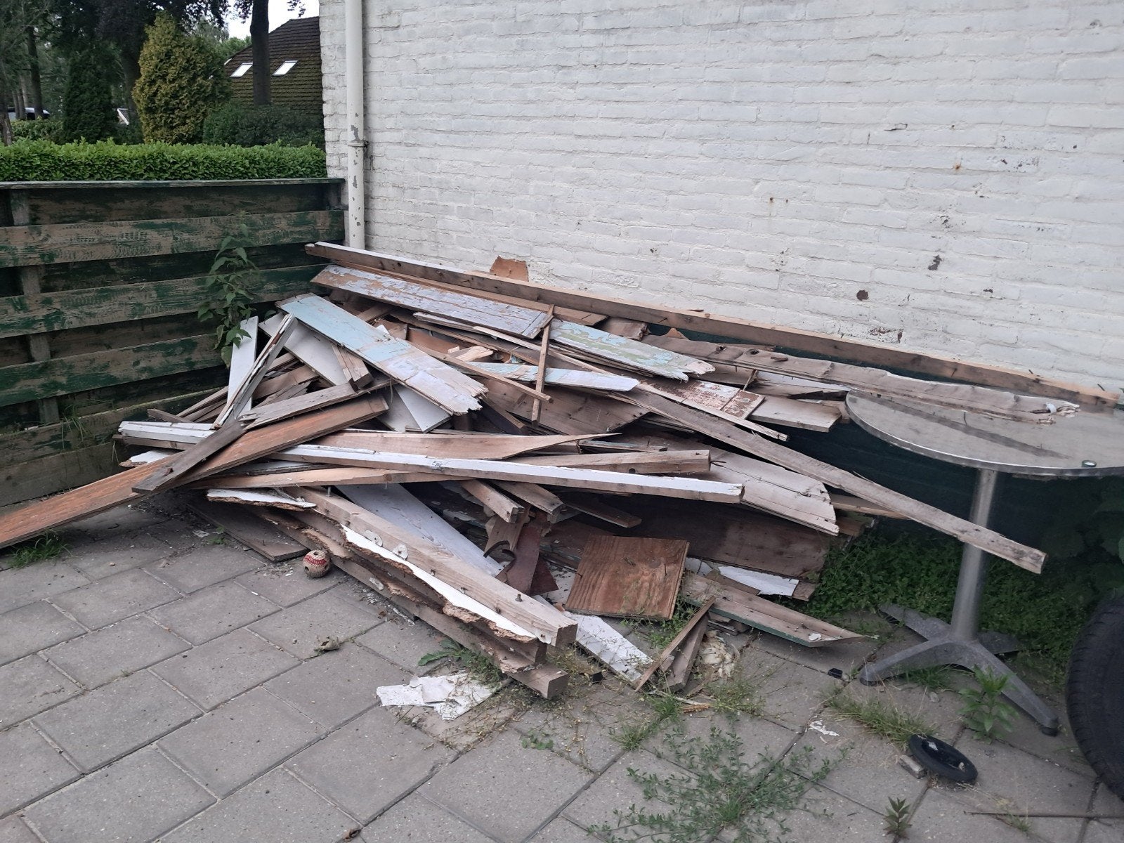 Gratis brandhout: veel beschikbaar, niet alles op foto, 6 m³ of meer, Ophalen, Overige houtsoorten, Blokken
