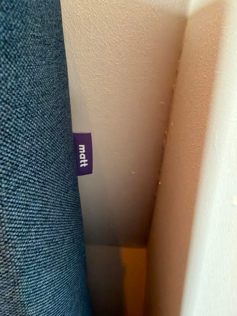 Matt Sleeps tweepersoonsbed met stoffen bekleding 180x210, Huis en Inrichting, Slaapkamer | Matrassen en Bedbodems, Ophalen, 210 cm
