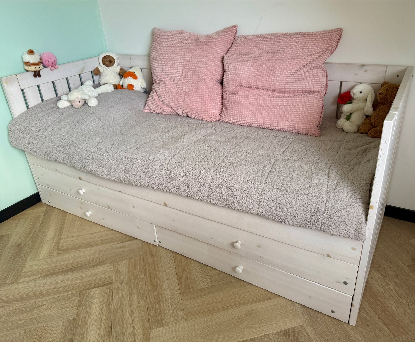 Wit houten bedbank met opberglades en uitschuifbed, Ophalen, Gebruikt, Eenpersoons, Wit
